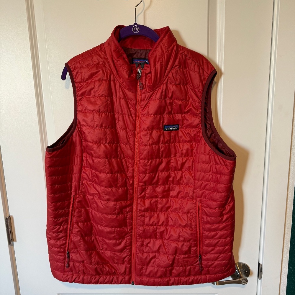 Patagonia Women's Nano Puff Vest - Red XXL